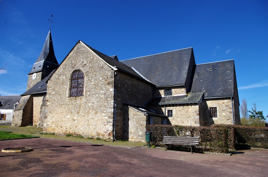 31_Eglise_de_Chemir-en-Charnie